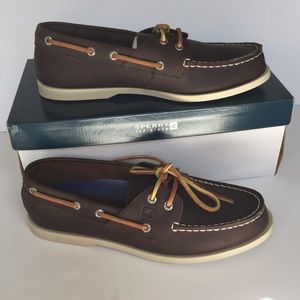 🆕Sperry Brown Boat Shoes